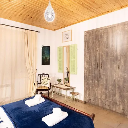 Casa vacanze Gazingstars Agridia